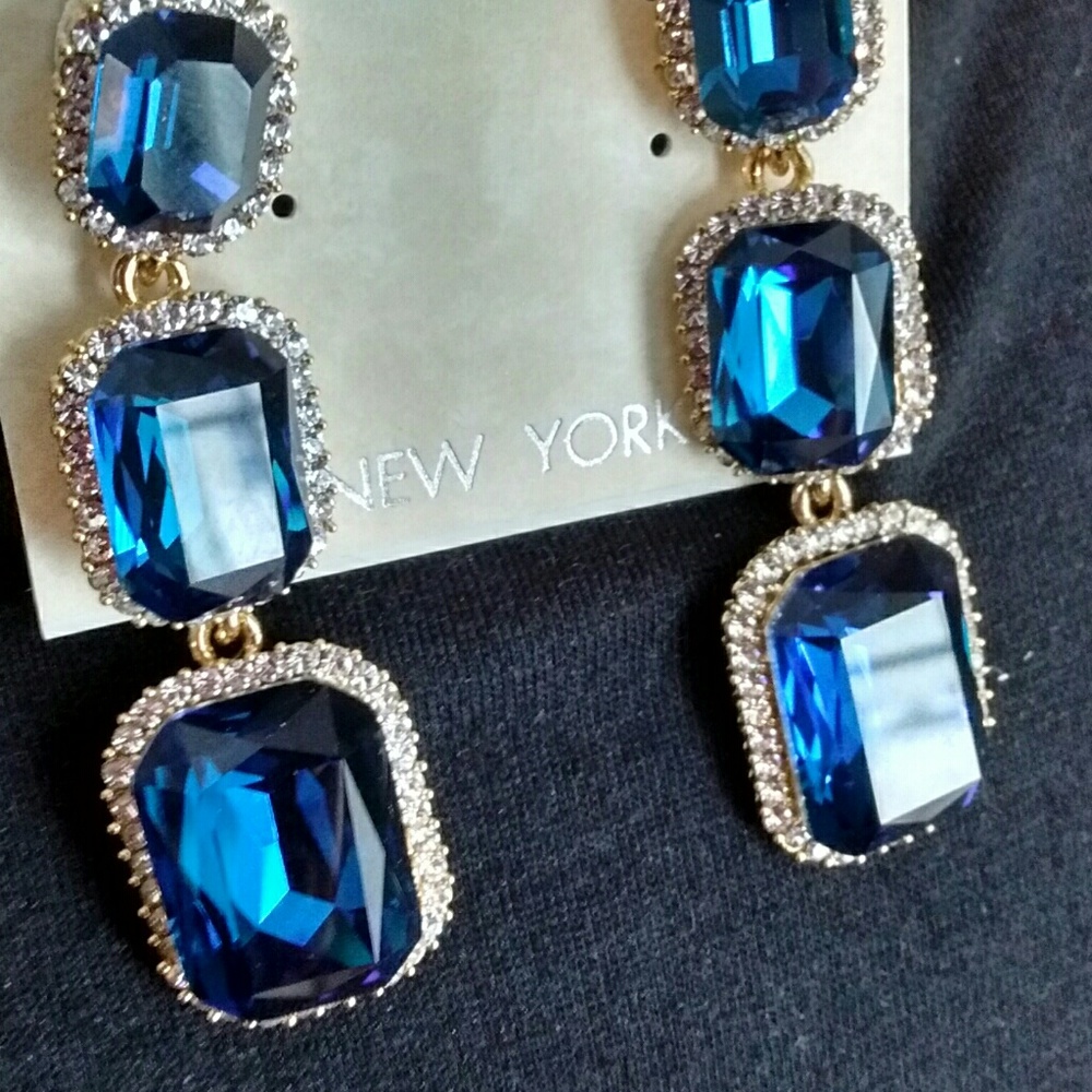 Cara  Crystal 3 Montana Drop Earring